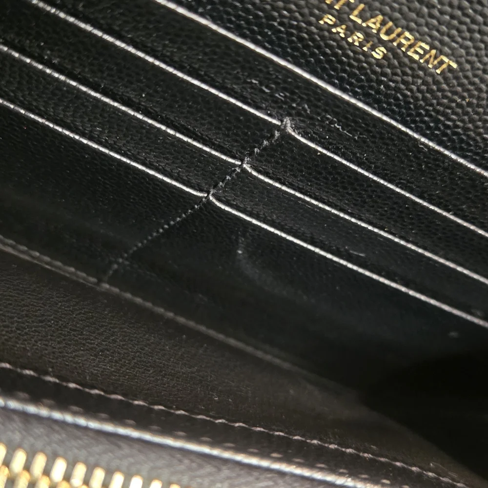 Saint Laurent Grain De Poudre Matelasse Chevron Monogram Flap Wallet - Black - Picture 10 of 15
